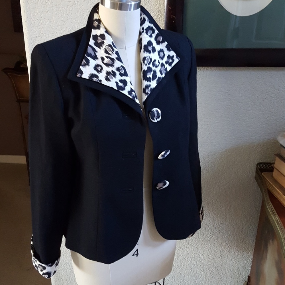 Rare Vintage Laura Madrigano Crepe Blazer